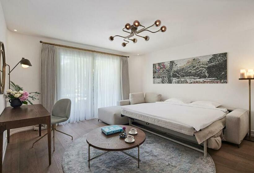 Люкс Вид на Бассейн, Biblos Resort Alaçatı