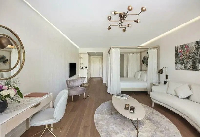 テラス付スイート, Biblos Resort Alaçatı