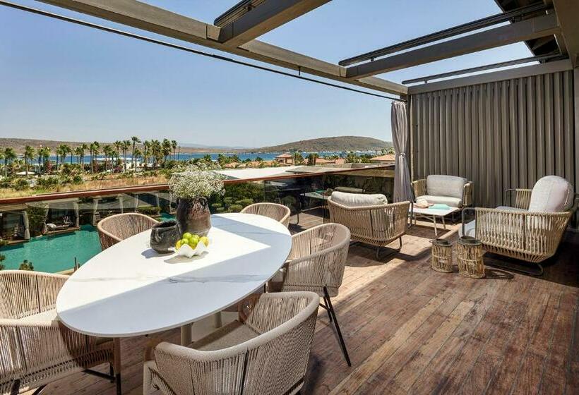 آپارتمان 3 خوابه با چشمانداز دریا, Biblos Resort Alaçatı