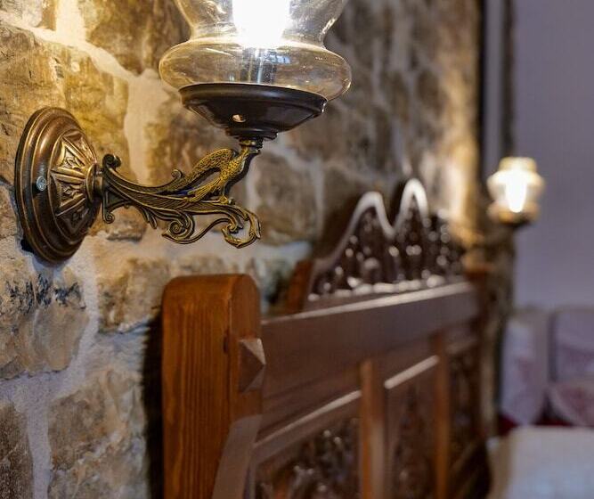 패밀리 스위트, Bineri