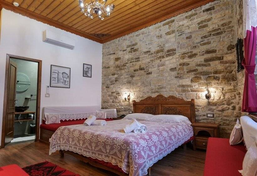 주니어 스위트, Bineri