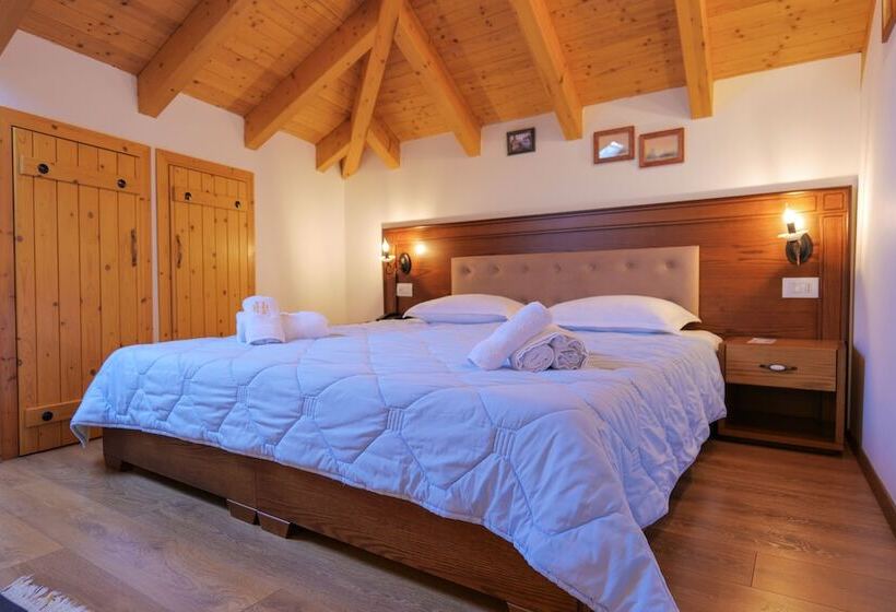 디럭스 패밀리 룸, Bineri