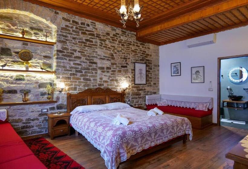 패밀리 스위트, Bineri