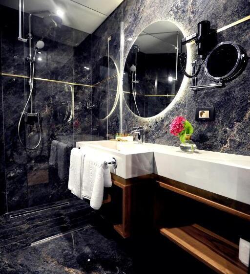 סוויטה משפחתית, Premium Sunrise