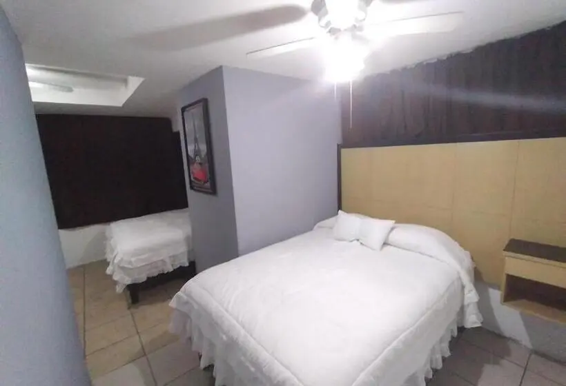 スタンダード４人部屋, Puerto Mexico