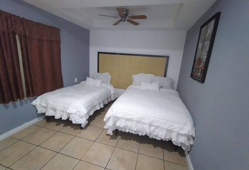 غرفة قياسية ثلاثية, Puerto Mexico