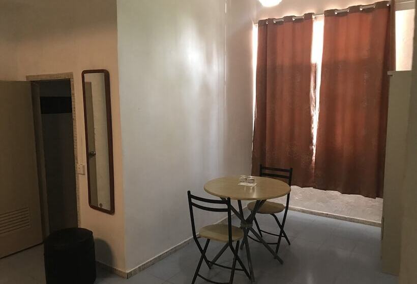 Номер Economy, Seaview