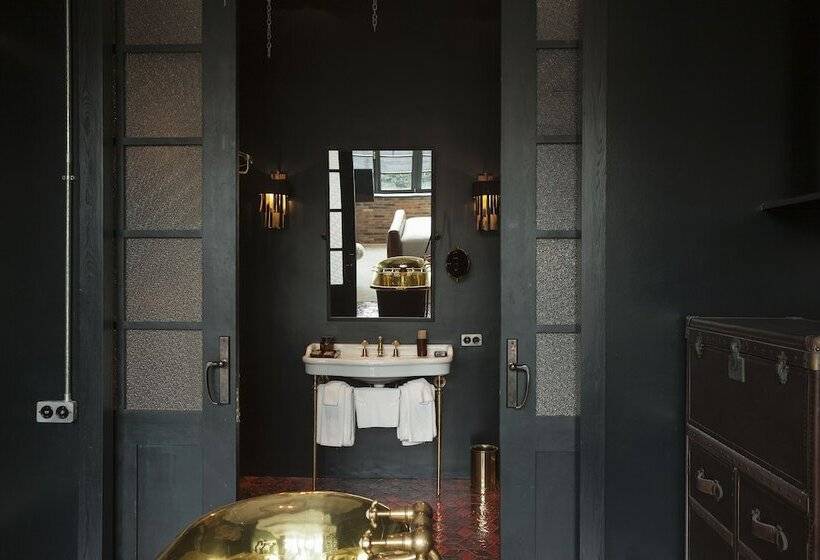 اتاق استاندارد, Stamba