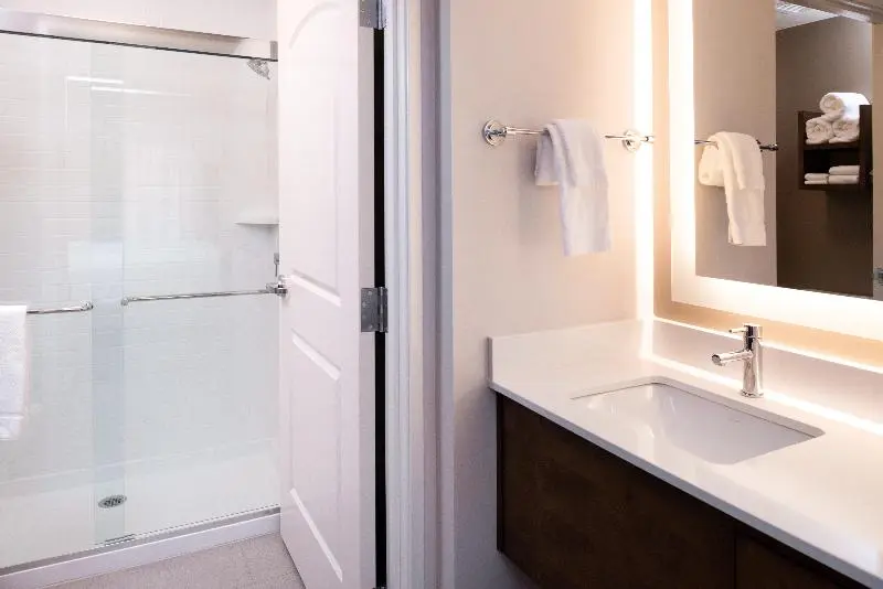 سوئیت با تخت بزرگ, Staybridge Suites   St George, An Ihg
