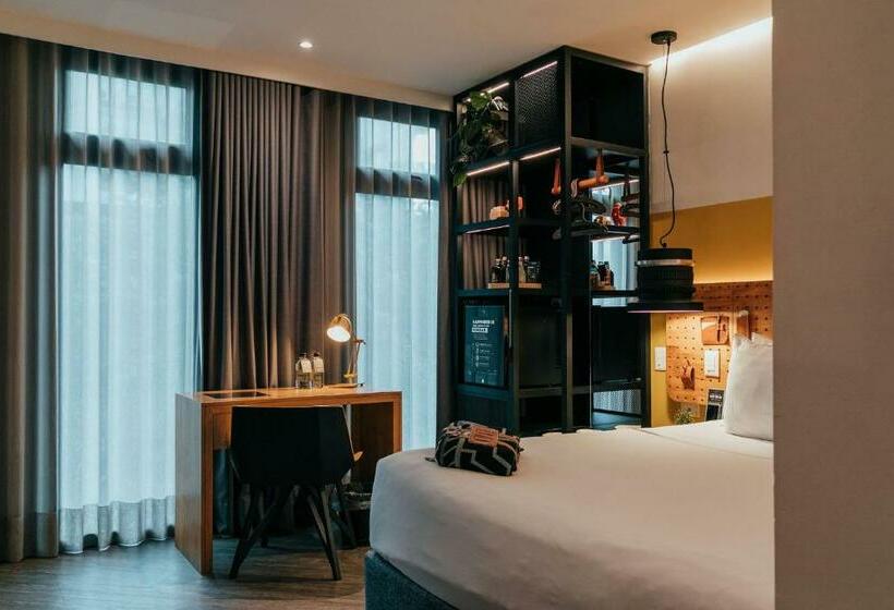 经济房, The Click Clack Hotel Medellín