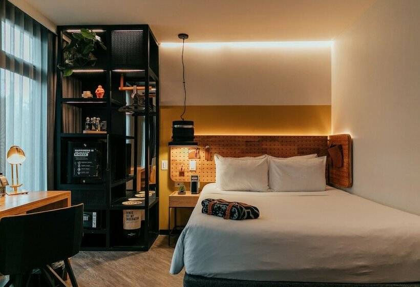 经济房, The Click Clack Hotel Medellín