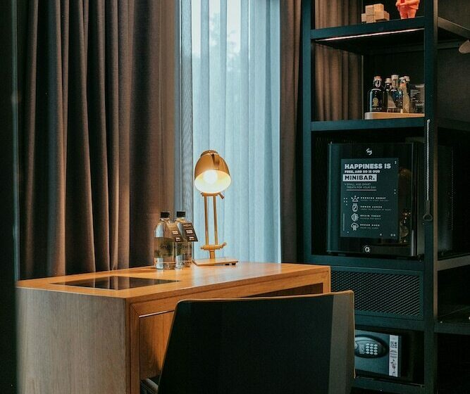 经济房, The Click Clack Hotel Medellín