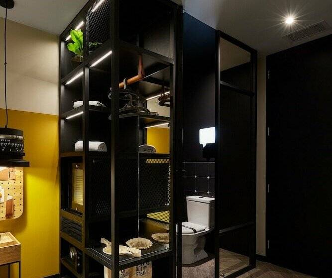 이코노미 룸, The Click Clack Hotel Medellín