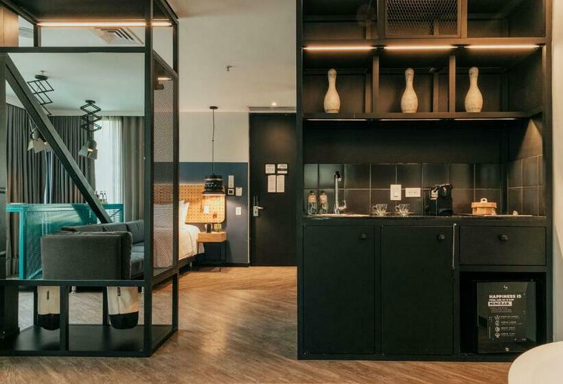 高级套房, The Click Clack Hotel Medellín