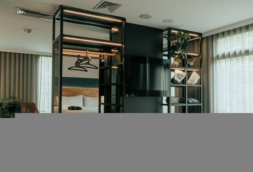 高级套房, The Click Clack Hotel Medellín