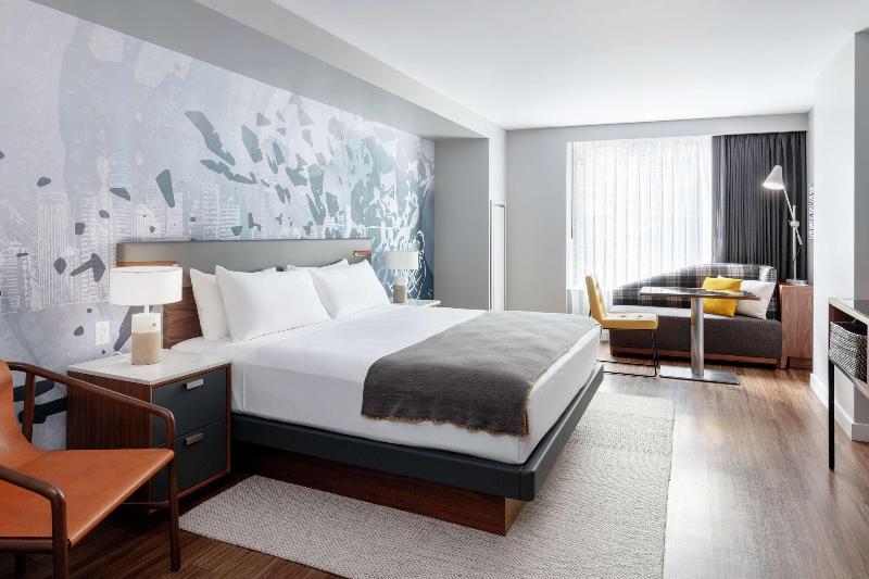 キングサイズベッドのスタンダードルーム, The Sound Hotel Seattle Belltown, Tapestry Collection By Hilton