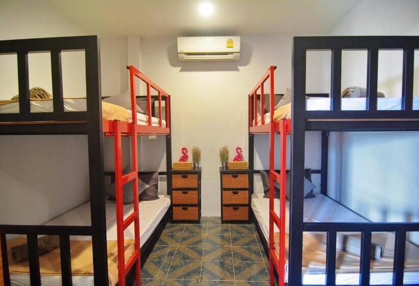 מיטה בחדר משותף, Lanta Hostel