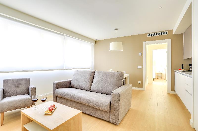 Апартаменты 1 Спальня, Sercotel Logroño Suites