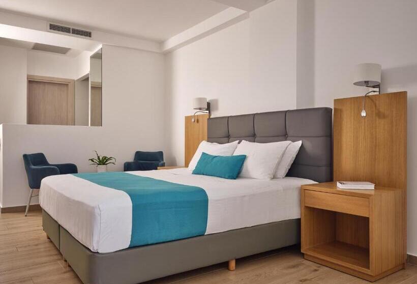 Номер Стандарт, Cavo Orient Beach Hotel & Suites