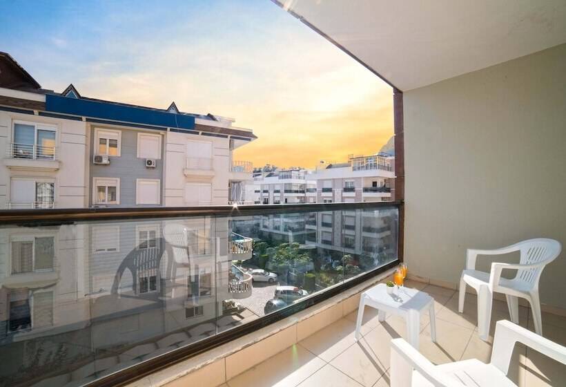 آپارتمان 2 خوابه, Flamingo Residence