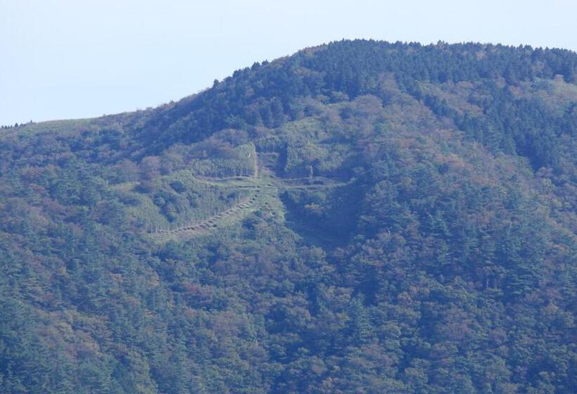 Номер Стандарт, Yutorelo An Annex