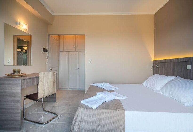 Habitació Triple Estàndard Vista Jardí, Zakynthos