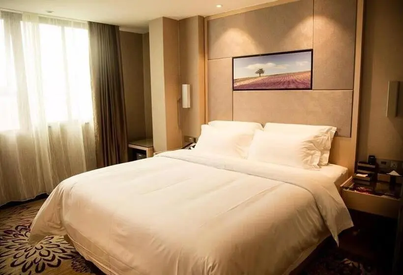 اتاق لوکس با تخت بزرگ, Lavande Hotels·shenzhen North Railway Station Bantian Metro Station