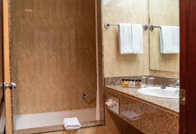 주니어 스위트 바다 전망, Senator Puerto Plata