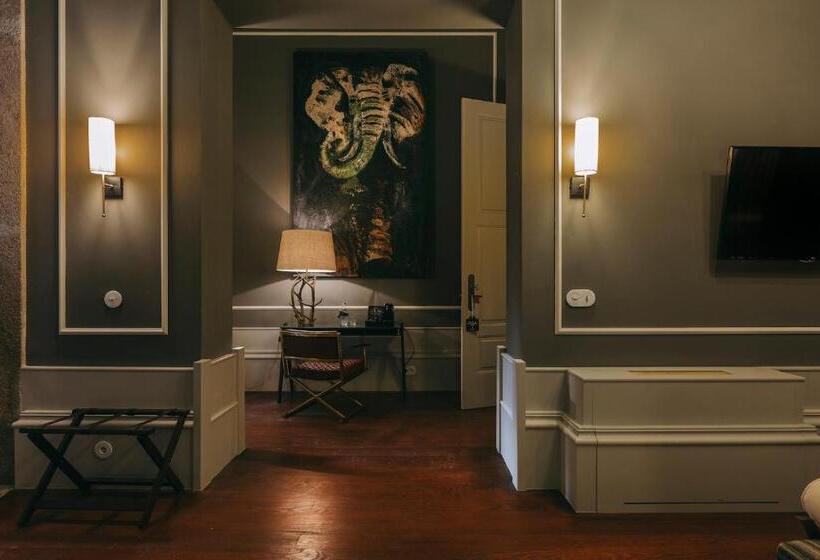 سوییت جونیور لوکس, Torel 1884 Suites & Apartments