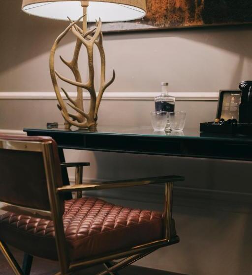 سوییت جونیور لوکس, Torel 1884 Suites & Apartments