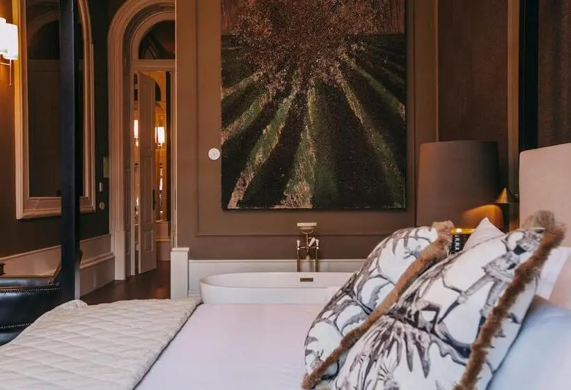 Quarto deluxe, Torel 1884 Suites & Apartments