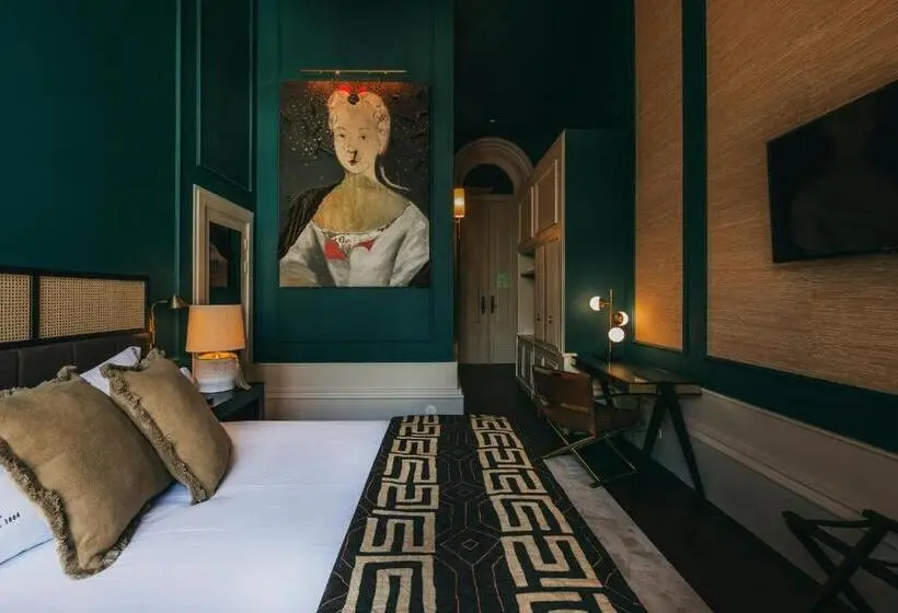 Quarto superior, Torel 1884 Suites & Apartments