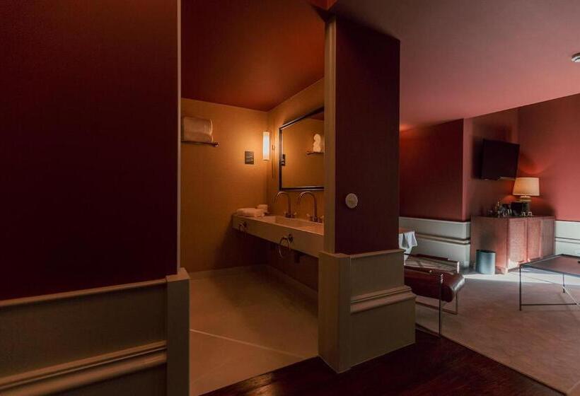 سوییت دوبلکس, Torel 1884 Suites & Apartments