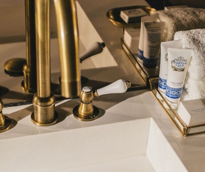 اتاق لوکس, Torel 1884 Suites & Apartments