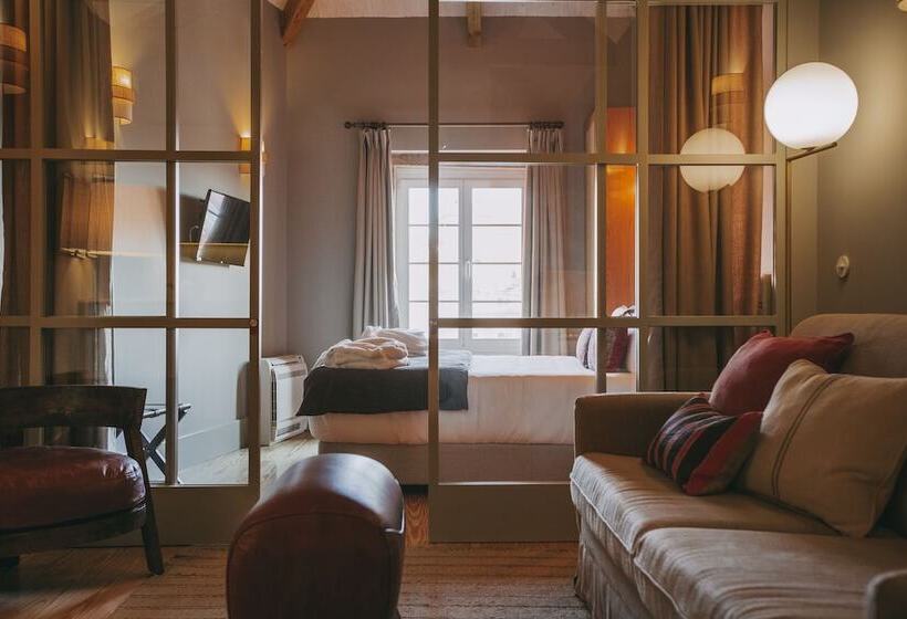 استودیوی استاندارد, Torel 1884 Suites & Apartments