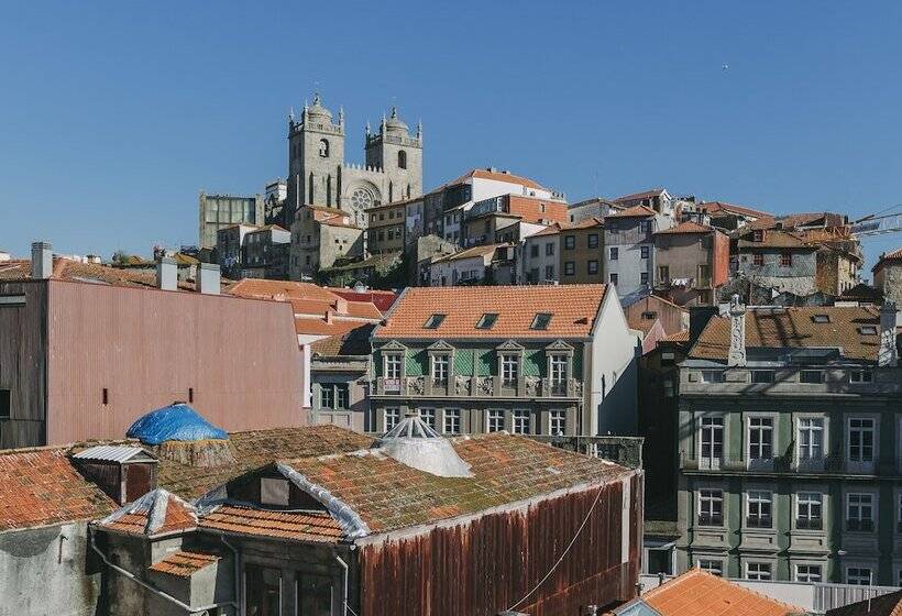 استودیوی استاندارد, Torel 1884 Suites & Apartments