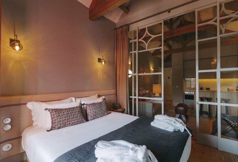 استودیوی استاندارد, Torel 1884 Suites & Apartments