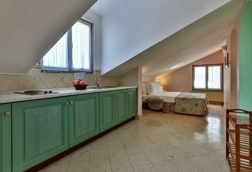 آپارتمان 1 خوابه با تراس, Villa Velzon Guesthouse