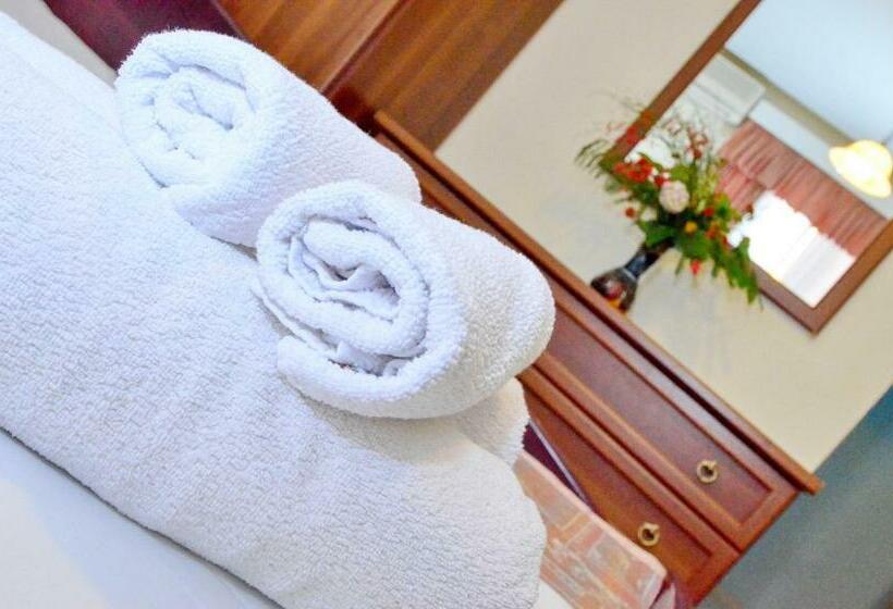 آپارتمان 1 خوابه با تراس, Villa Velzon Guesthouse