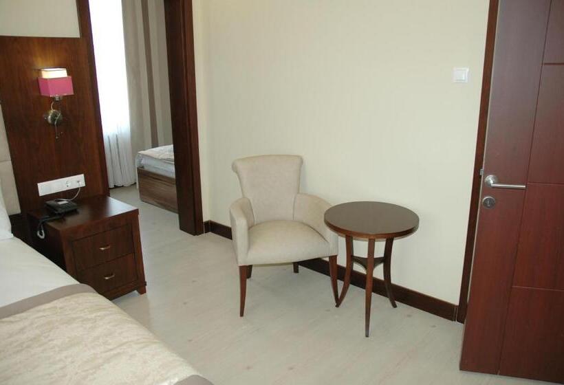 جناح, Burgaz Resort Aquapark