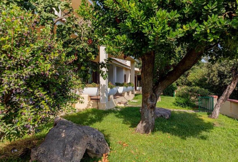 آپارتمان 1 خوابه, Centro Residenziale Le Canne