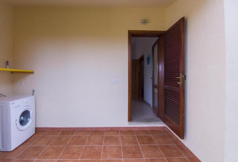 آپارتمان 2 خوابه, Centro Residenziale Le Canne