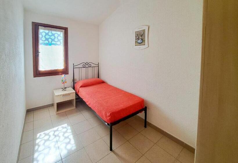 آپارتمان 1 خوابه با تراس, Centro Residenziale Le Canne