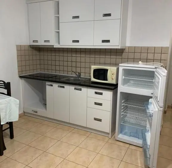1 Bedroom Apartment Mountain View, Espana Apart