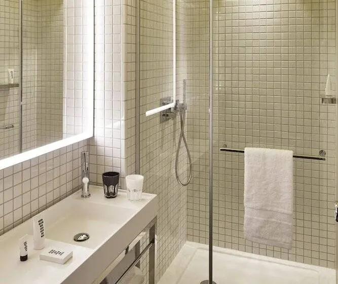 Chambre Standard, Mama Shelter Paris West