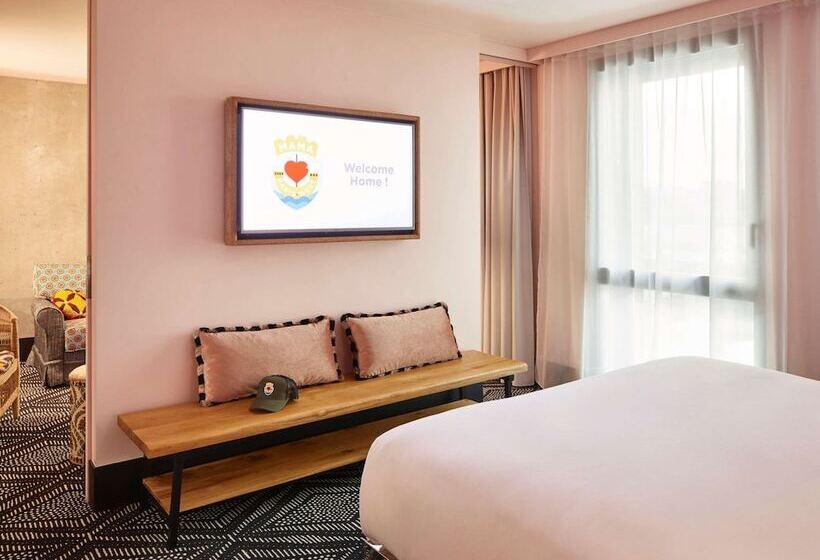 اتاق خانوادگی, Mama Shelter Paris West