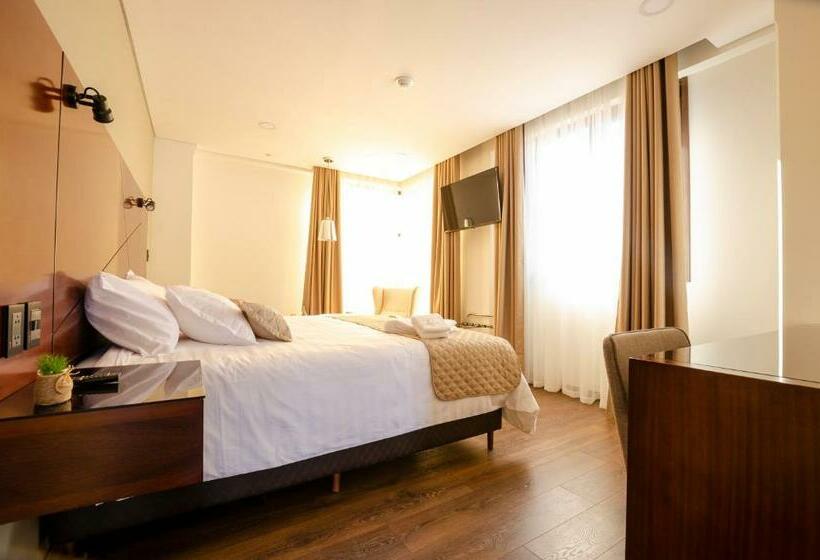 اتاق اجرایی, Mitru Sur