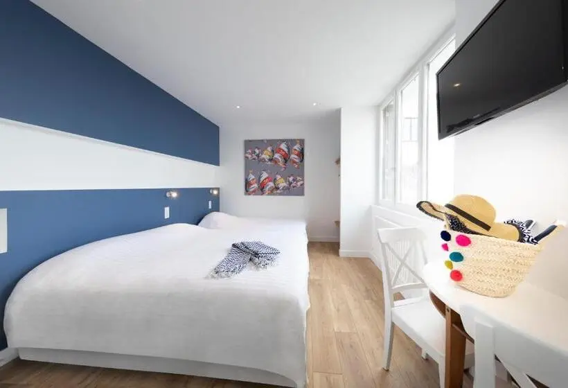 スタンダードトリプルルーム, Hôtel Spa De La Citadelle Lorient