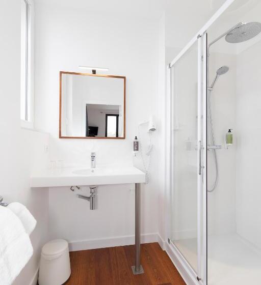 חדר דלוקס נוף לים, Hôtel Spa De La Citadelle Lorient