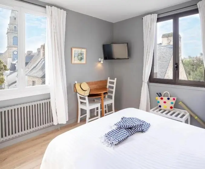 スタンダードルーム, Hôtel Spa De La Citadelle Lorient
